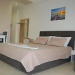 M & A Apartments - Sea View