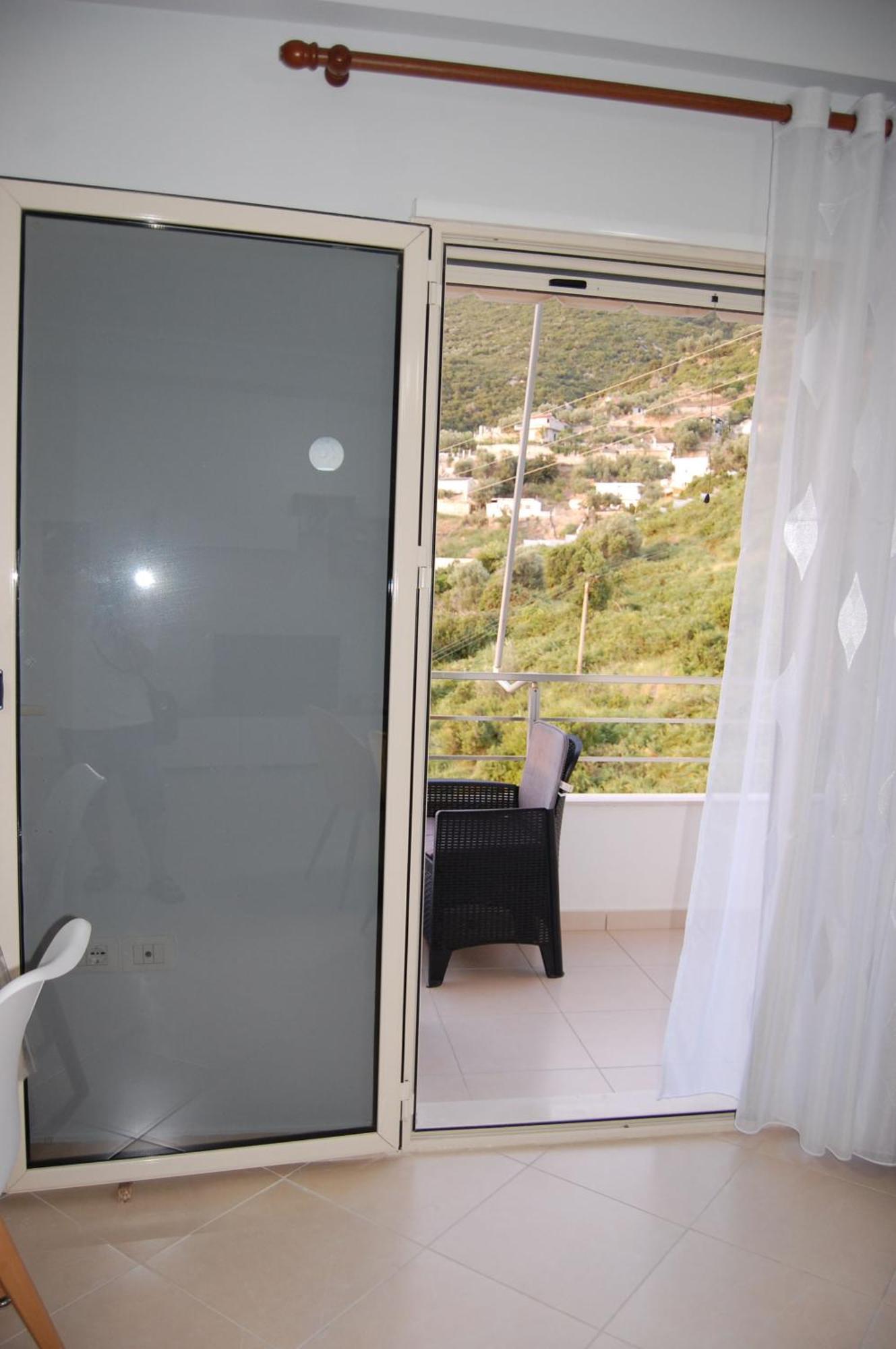 Apartament M & A - Sea View *