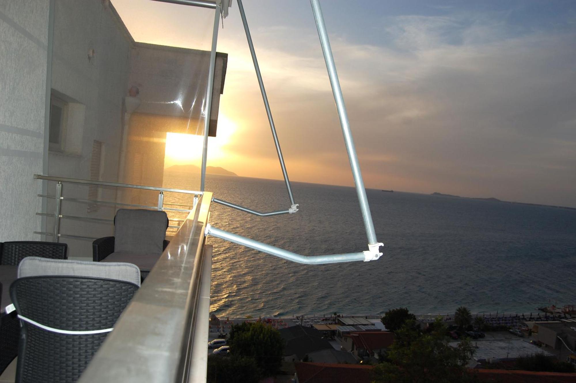 M & A - Sea View Apartment Vlorë